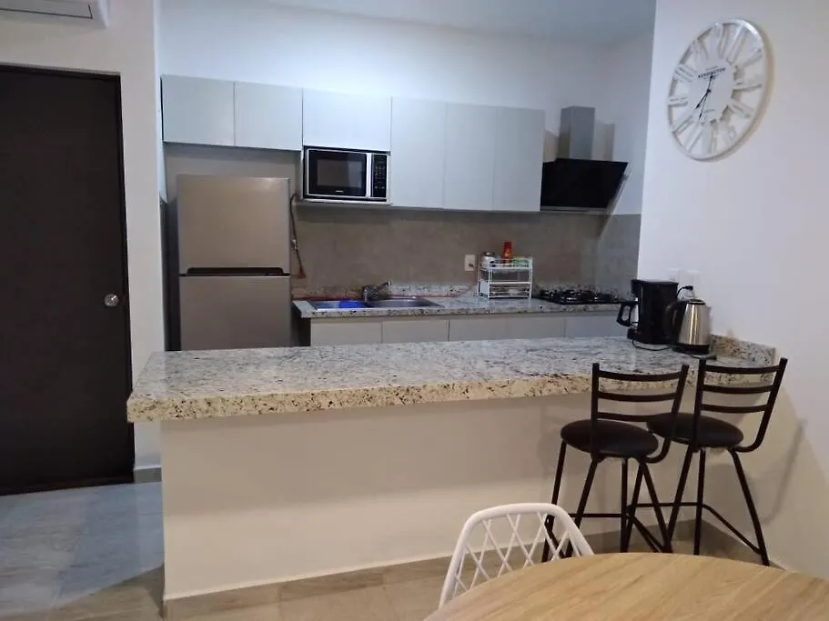 Departamento Bonito Y Comodo Con Alberca Planta Baja Puerto Morelos